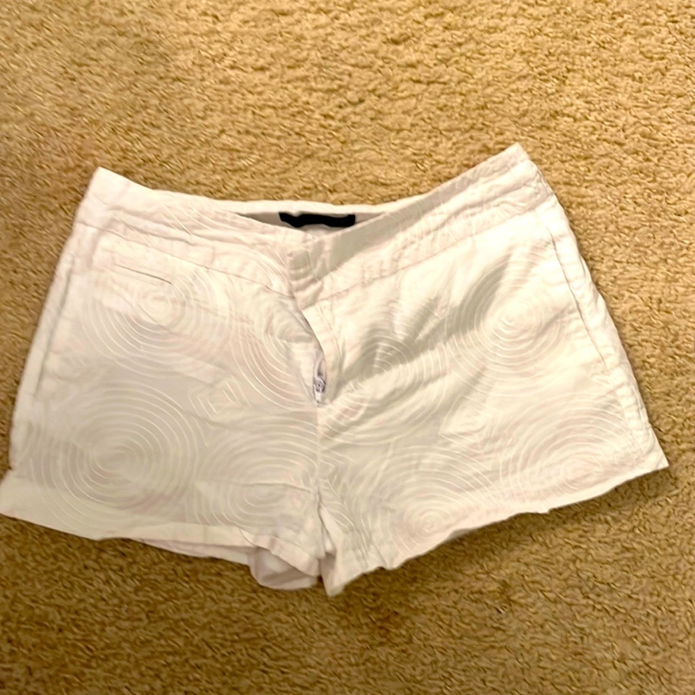 Apostrophe Shorts